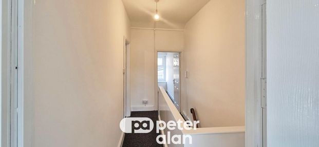 3 bedroom property to rent - Photo 1