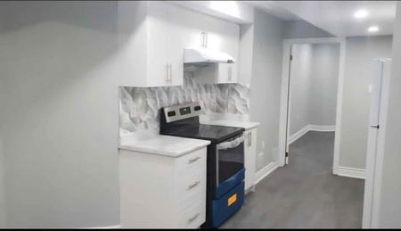 For Lease - 15 Rambling Oak Drive Unit# Basement, Brampton, Ontario - Photo 3