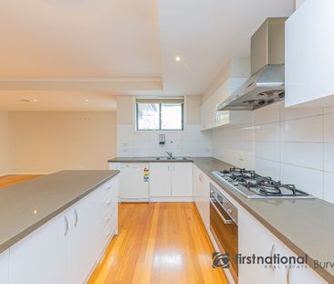 1/5 Folkestone Road, 3150, Glen Waverley Vic - Photo 3