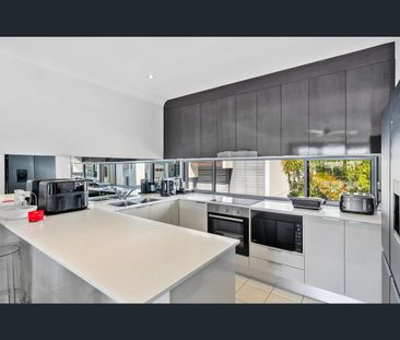 75/5033 Emerald Island Drive, Carrara, Qld 4211 - Photo 5