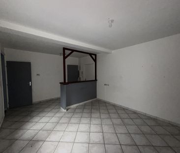 Location Appartement 2 pièces 48m² MOYEUVRE GRANDE 57250 - Photo 2