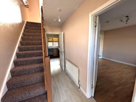 15 Knockview Drive, Tandragee, BT62 2BH - Photo 3