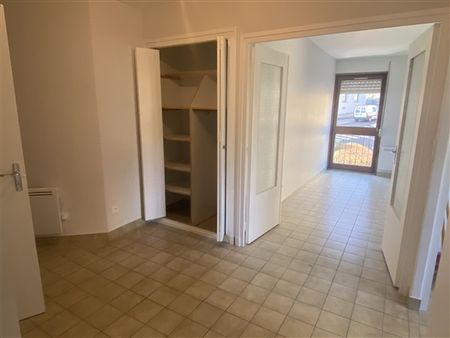 Location Appartement 2 pièces 47m² MONISTROL SUR LOIRE 43120 - Photo 4