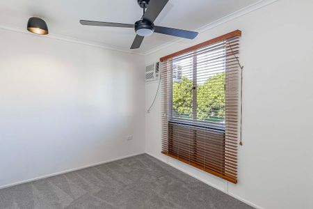 13 Rosemary Street, Kelso QLD 4815 - House For Rent | Domain - Photo 2