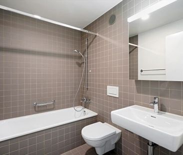 Urban Studio Apartment - Photo 2