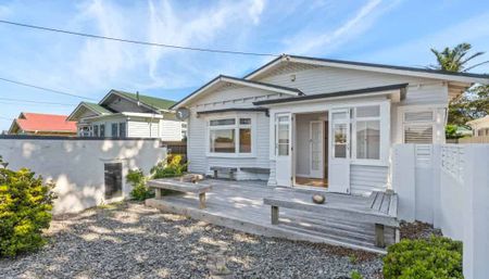 Renovated Bungalow in Mt Eden - Photo 4