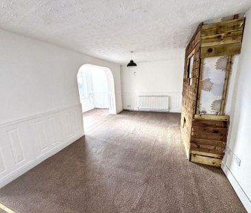 4 bed semi-detached house to rent in NE5 - Photo 2