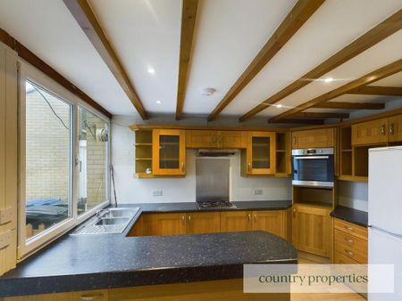 3 bedroom terraced house to rent - Photo 4