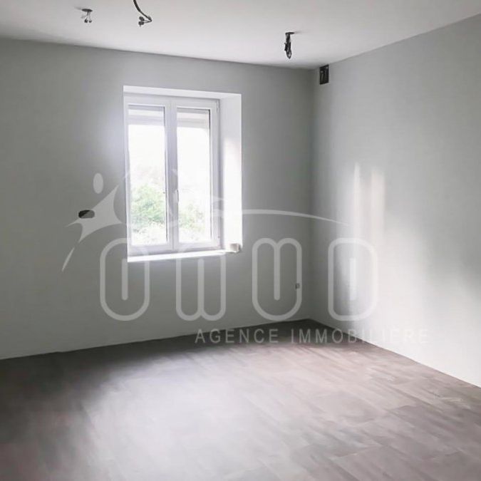 Appartement 2 chambres à Ville-au-Montois - Photo 1