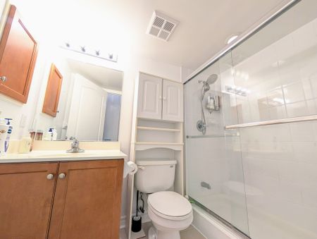 For Lease - 8 Rean Drive Unit# 1906, Toronto, Ontario - Photo 3