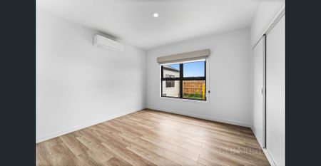 Brand-New Modern Living with a Country Feel - Photo 4