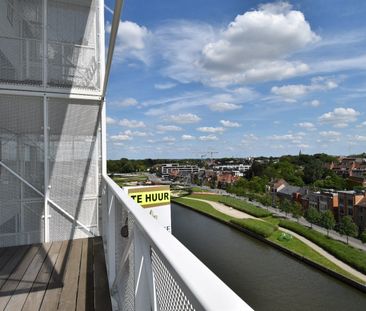 Modern 2-slaapkamer appartement met terras aan de Leie in Kortrijk - Photo 1