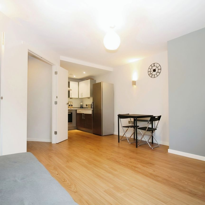 2 bedroom apartment to rent - Photo 1