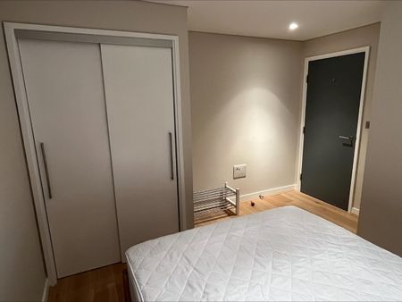 1 Bed Flat, Bermondsey Square, SE1 - Photo 5