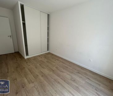 Location Appartement 4 pièces 81m² ANTONY 92160 - Photo 2