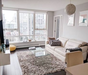 Yaletown 1 Bedroom + Den with Waterviews - Fully furnished - Photo 2