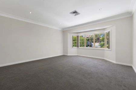 Spacious Family Living in a Highly Sought-After Pennant Hills Pocket - Photo 2