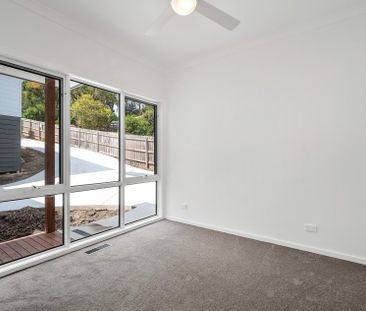 3/4 Benton Road, Healesville - Photo 4