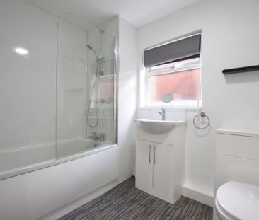 Elmfield Terrace, Gateshead, NE10 - Photo 6