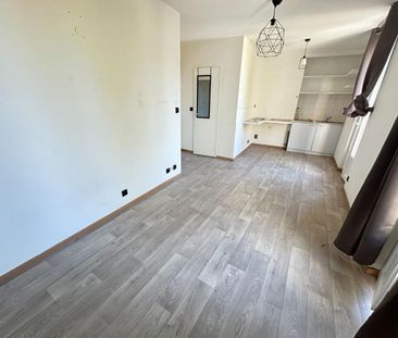 Studio centre-ville Grans - Photo 2