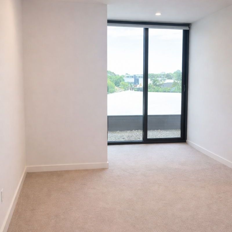 Stylish Living in the Heart of Malvern – Boutique Apartment - Photo 1