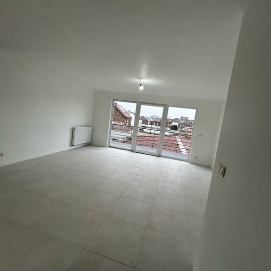 Appartement te huur - Photo 1
