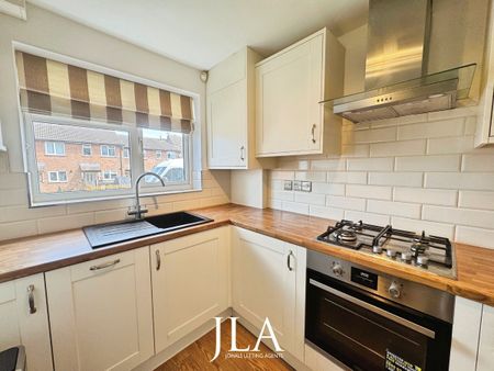 2 bed semi-detached house to rent in Smith Avenue, Leicester, LE4 - Photo 4