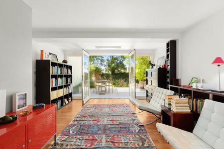 46 Surrey St, Darlinghurst NSW 2010 - House For Rent | Domain - Photo 3