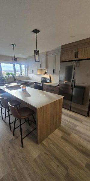 61/2 - Duplex avec sous-sol - Vue sur lac Magog - Photo 1