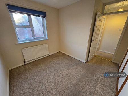 1 bedroom end of terrace house to rent - Photo 4