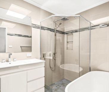 Spacious Family Home with Pool on a Generous Block - Photo 6