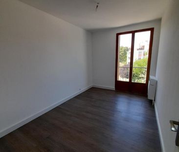 Location Appartement 4 pièces 70m² AIX EN PROVENCE 13100 - Photo 3