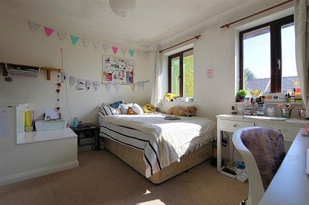 2 bedroom terraced house to rent - Photo 3