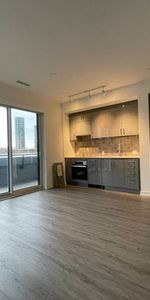 WEST CONDOS: Brand New 2 Bedroom+Den Condo For Rent Downtown Toronto - Photo 3