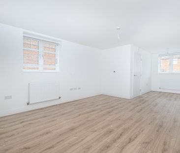 1 bedroom maisonette to rent - Photo 1