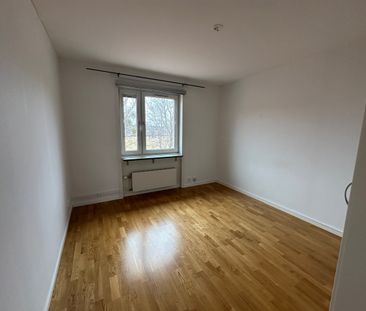 Gulsporregatan 9A- 2rok(lgh 301) - Foto 1