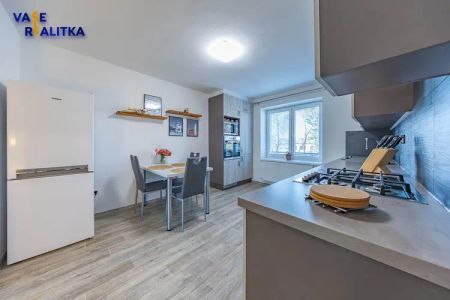 Pronájem, byt 2+1, Hranice, ul. Bělotínská - Фото 4