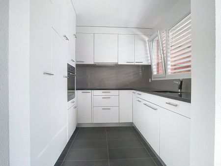 SPACIEUX logement de 3 ½ pièces - Photo 3