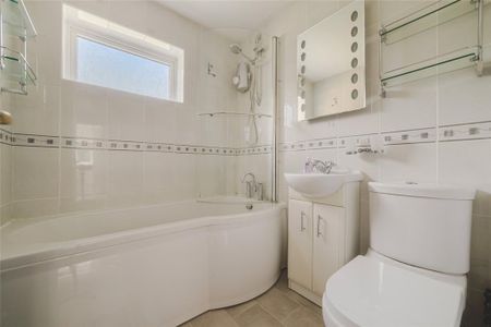 3 bedroom terraced house to rent - Photo 2