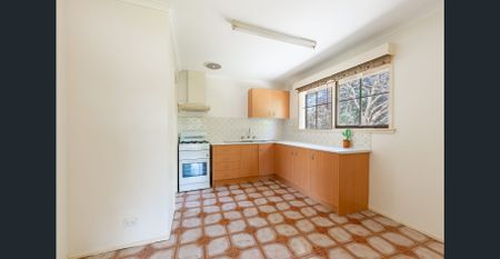 Charming 2-Bedroom Unit in Prime Box Hill North Location - Photo 2