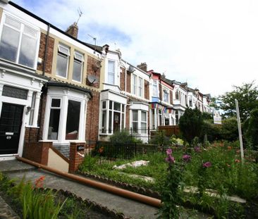 3 bedroom flat to rent - Photo 1