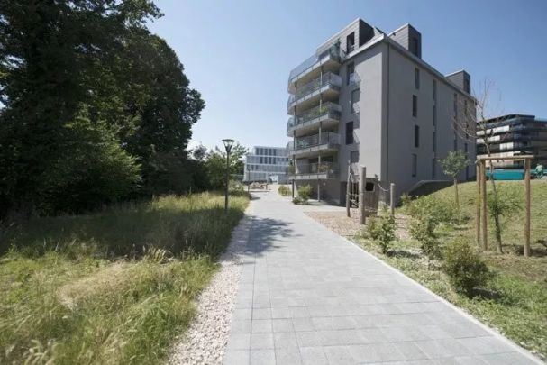 Quartier récent à deux pas du métro - Proche de toutes commodités - Foto 1