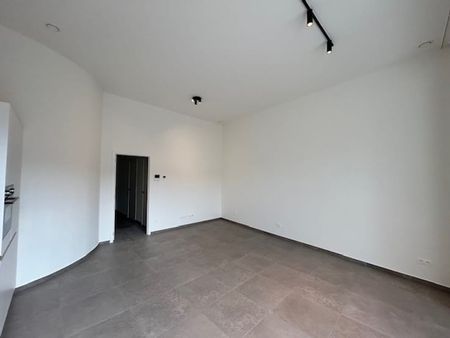 Appartement te huur - Photo 2