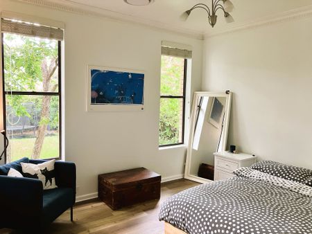 Delightful Family Home in Desirable South Turramurra Location! - Photo 5