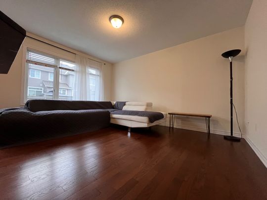 For Lease - 332 Song Sparrow Street, Barrhaven, Ontario - Photo 1