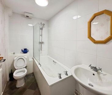 3 bedroom house to rent Old Forge Way, Sawston, Cambridge, CB22 - Photo 6