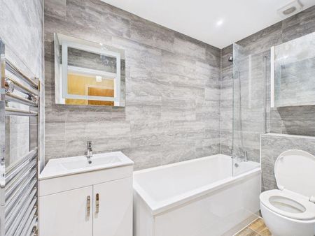 2 bedroom apartment to rent - Photo 3