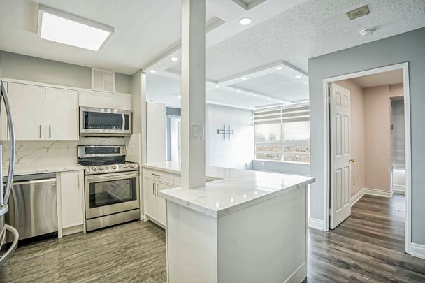 For Lease - 50 Kingsbridge Garden Circle Unit# 1512, Mississauga, Ontario - Photo 1