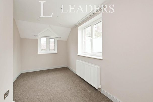 3 bedroom detached house to rent - Photo 1
