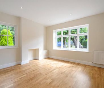 2 bedroom end of terrace house to rent - Photo 4